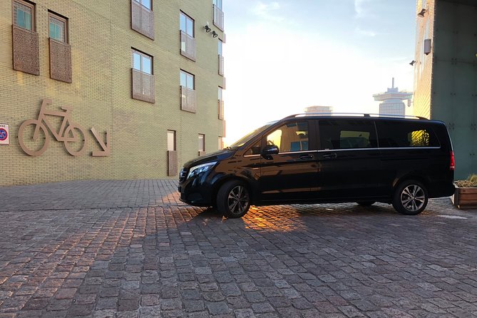 1-15 persons Taxi or Bus Transfer Amsterdam in Amsterdam City - Schiphol options and the simple rule: match capacity to your group
