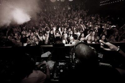 1, 2 or 3-7 Days Nightclubs & Best Nightlife in Amsterdam Ticket - The Ticket Reality: Dress Code, Age, and Same-Day Entry Tickets