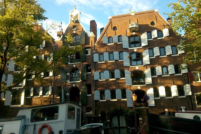 1,5 hours Amsterdam Rickshaw Tour - Museumplein: the museum square from the street level perspective