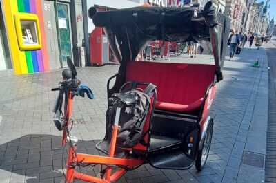 2 Hours Private Amsterdam Rickshaw Tour - The two-hour route: seeing Amsterdam’s big characters efficiently
