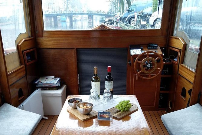 A unique experience! Semi private cruise. Authentic stylish boat! Book Leemstar! - What to expect onboard: comfort, seating, and the relaxed pace