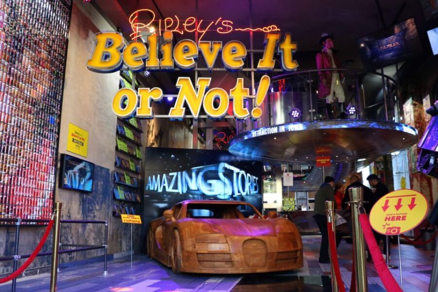Amsterdam 1-Hour Canal Cruise and Ripley’s Believe it or Not - Should you book this Amsterdam canal cruise + Ripley’s?