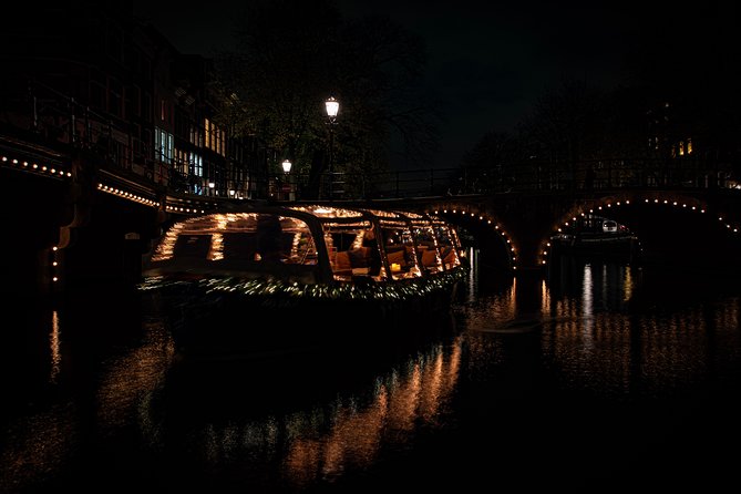 Amsterdam 2-Hour Evening Cruise With Live Guide and Bar - Rijksmuseum by canal: the Night Watch from the outside