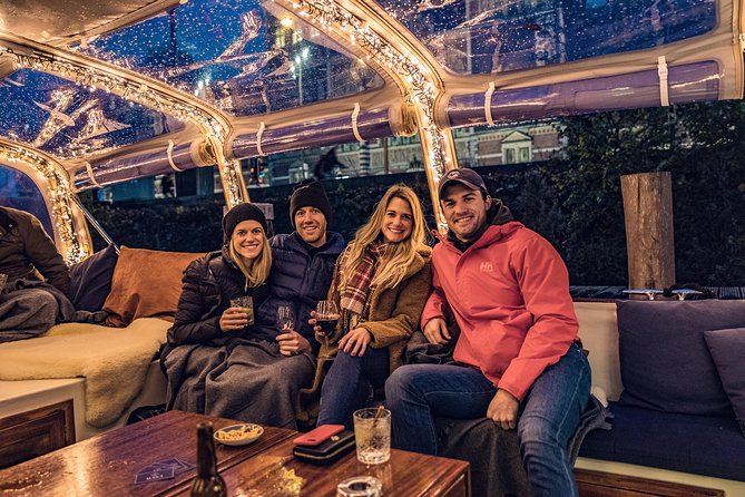 Amsterdam 2-Hour Evening Cruise With Live Guide and Bar - Cheese museum time: a Dutch food lesson you can actually taste