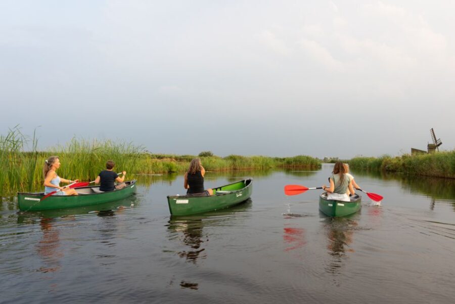 Amsterdam: 2-Hour Guided Canoe Trip - Getting to the Blue House in Watergang (Without Stress)