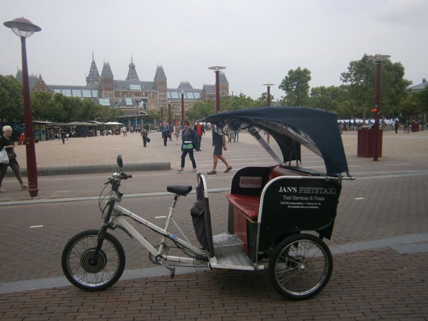 Amsterdam: 2-Hour Sightseeing Tour by Rickshaw - Your Route: Historic Center Sights Without the Full-Day Grind