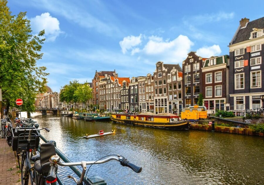 Amsterdam: 3-Hour Private Bike Tour of the City Center - Why a private ride is the smart way to cover Amsterdam’s Canal Belt