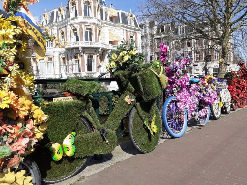 Amsterdam: 3-Hour Private Bike Tour of the City Center - Heineken, the main Canal Belt streets, and De Wallen with context