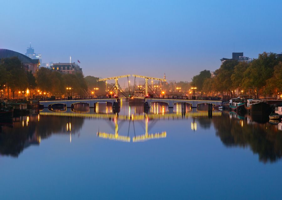 Amsterdam: 3-Hour Private Highlights City Tour by Minivan - Why a 3-hour private highlights tour fits Amsterdam’s pace