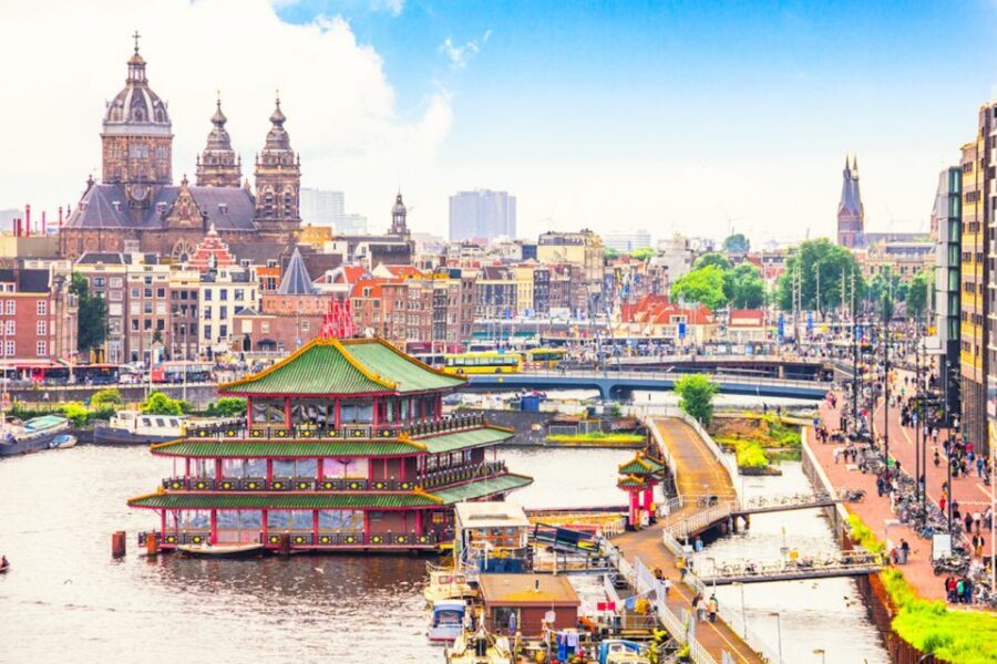 Amsterdam: 3-Hour Private Highlights City Tour by Minivan - Museumplein and the Museum area: art stops without the day-long commitment