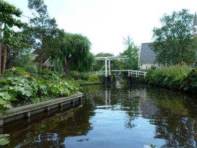 Amsterdam 5-Hour Guided Canoe Trip in the Wetlands - Amsterdam Noord meeting point and getting into the countryside