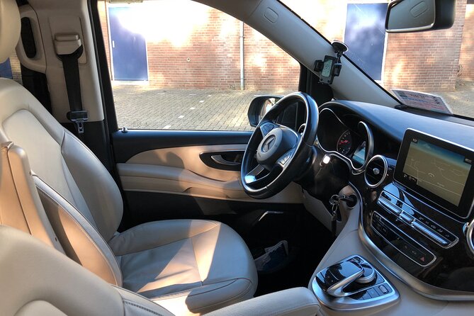 Amsterdam Airport Schiphol (AMS) Private Transfer to Amsterdam - Why This Private Schiphol Transfer Feels Like a Reset Button