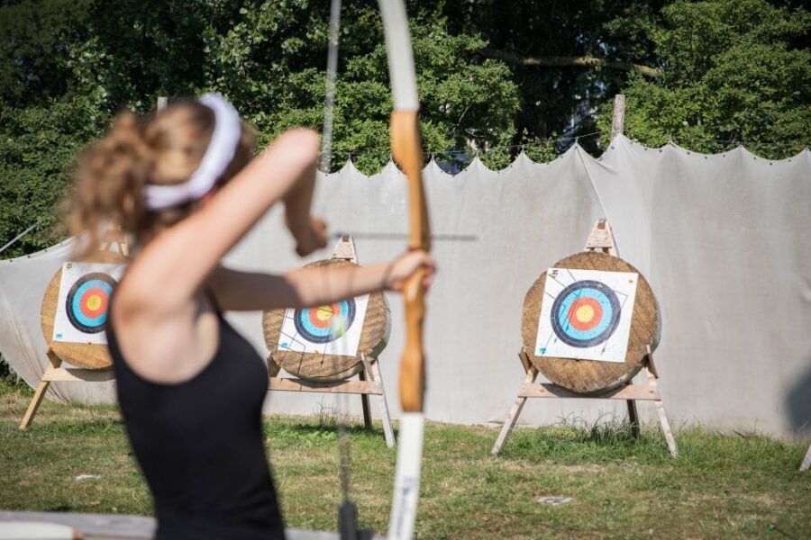 Amsterdam: An Unforgettable Archery Experience! - Food and drinks: Keep it easy between activities