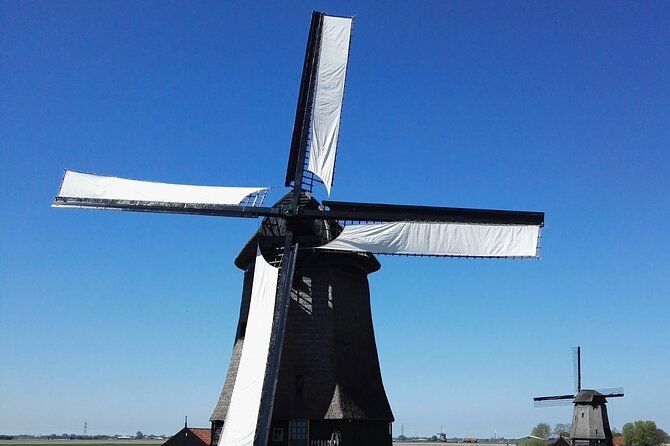 Amsterdam and Countryside Private Full-Day Tour by luxury car - Waterland: Real Holland North of Amsterdam