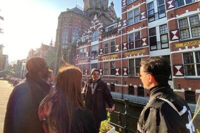 Amsterdam: Anne Frank Small Group Walking Tour - Small group + licensed guide: what you actually get (not just a label)