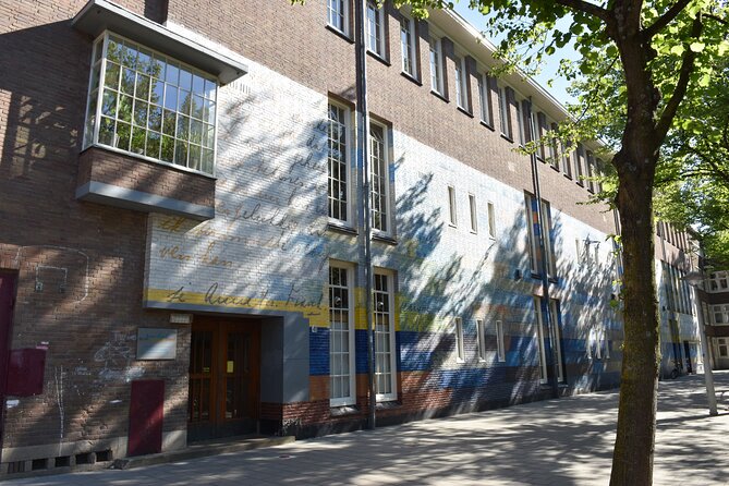 Amsterdam: Anne Frank Walking tour - Discover Her Story - Margot’s School at Jekerstraat 16