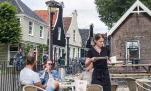 Amsterdam: Bike Tour (Noord) in German or English - Price and value for a private group up to 4