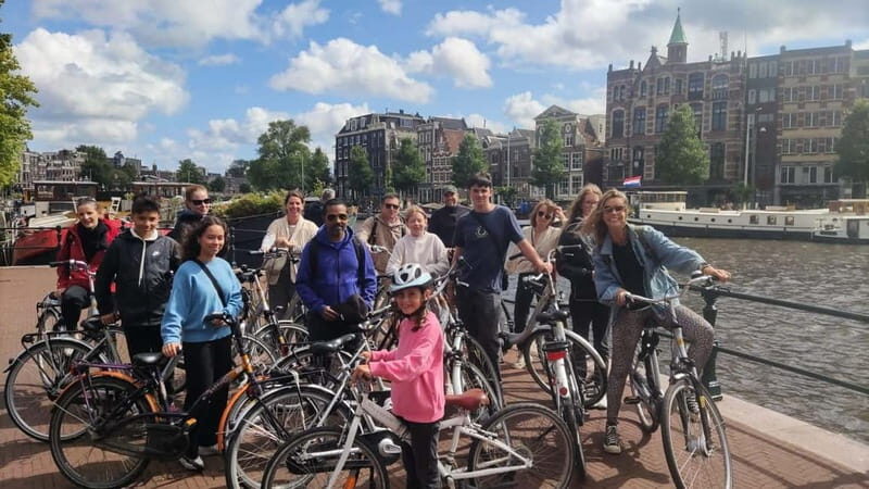 Amsterdam bike tour with a French-speaking guide local! - Price and value: is $40 a good deal for this 2.5-hour ride?