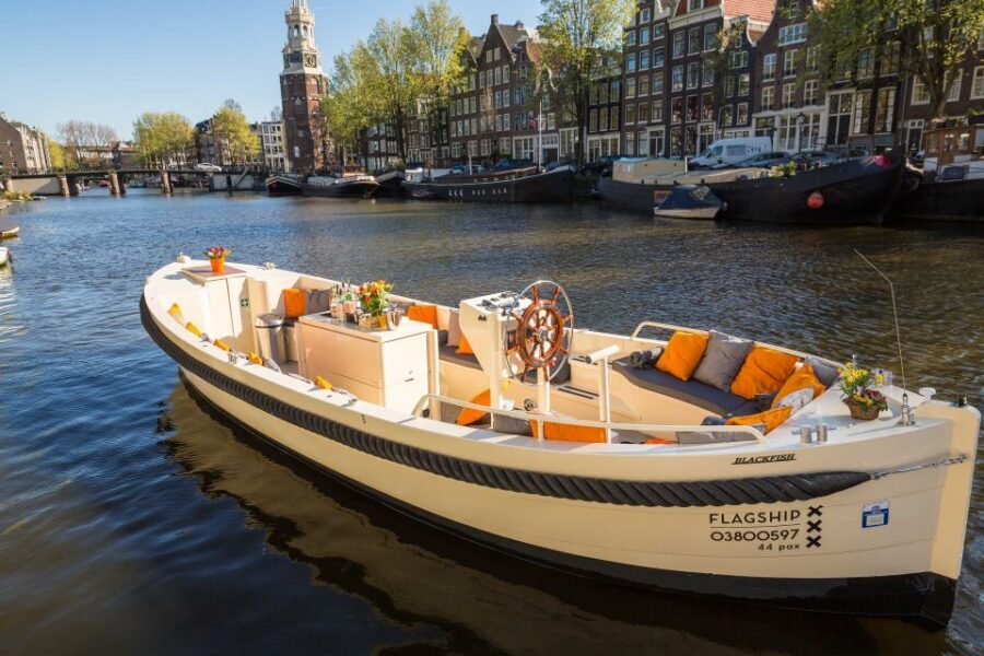 Amsterdam: Canal Belt Private Beer Boat Tour - The 4 Beers Per Person Factor—and Whether $235 Makes Sense