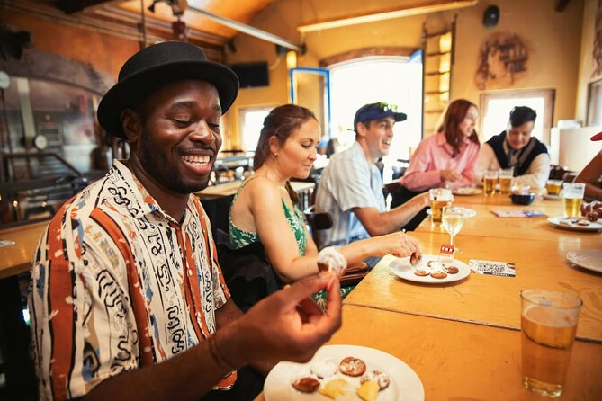 Amsterdam Canal Cruise and local Food Tour - Backstreets and hidden neighborhood time