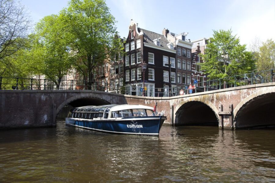 Amsterdam Canal Cruise and Maritime Museum Combined Ticket - Replica Sailing Ship Experience: What It Feels Like to Be Onboard