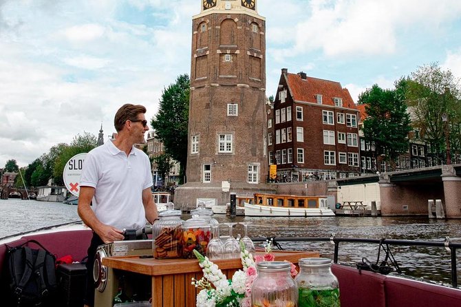Amsterdam canal cruise in open boat – Guided tour - Stop 3: the Central Station front and the newer Amsterdam layer