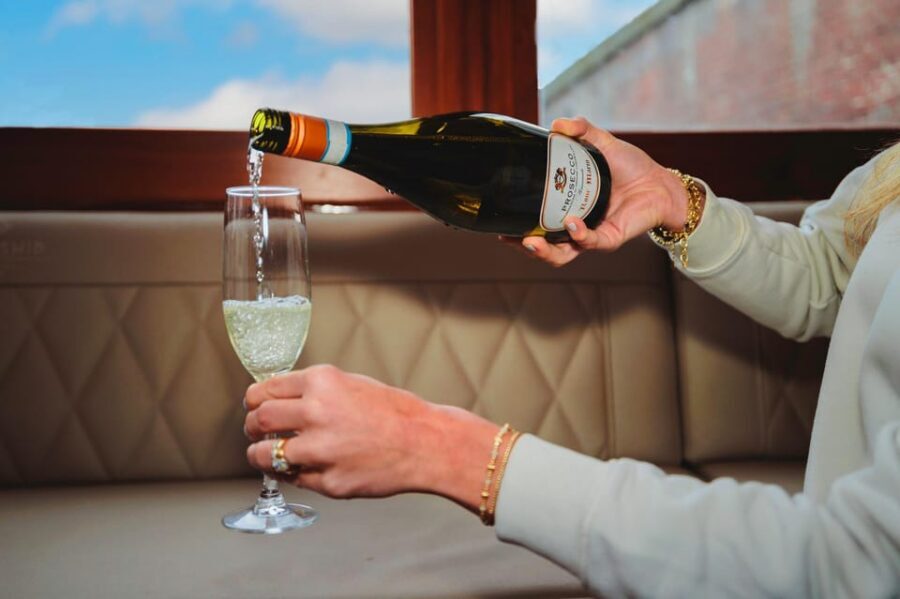 Amsterdam: Canal Cruise with Bubbles & Bites - How the Live Guide Makes It Feel Personal