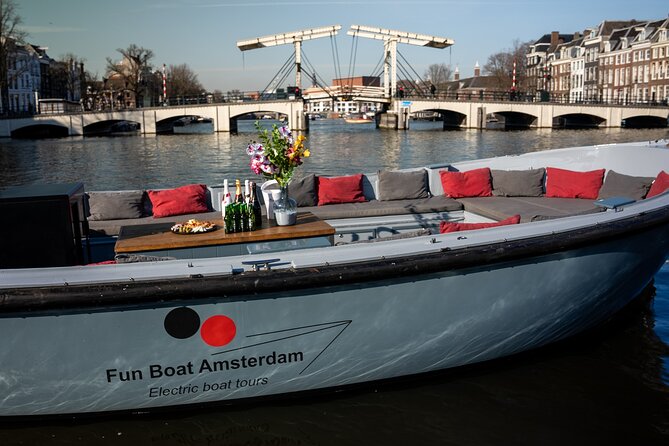 Amsterdam Canal Cruise with Dutch Pancakes and Drinks - Key highlights worth planning for