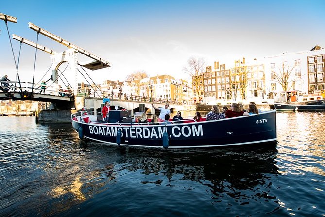 Amsterdam Canal Cruise With Live Guide and Unlimited Drinks - Who This Cruise Suits Best (And Who Might Want Something Else)