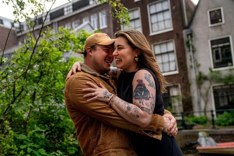 Amsterdam Canals Photoshoot: Private Solo, Family or Couples - What 45 minutes looks like in real life