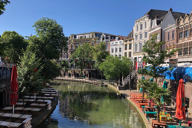 Amsterdam Castle & Utrecht City - Private Day Tour - The Drive to Utrecht: Quiet Roads, Windmills, and Local-Feeling Stops