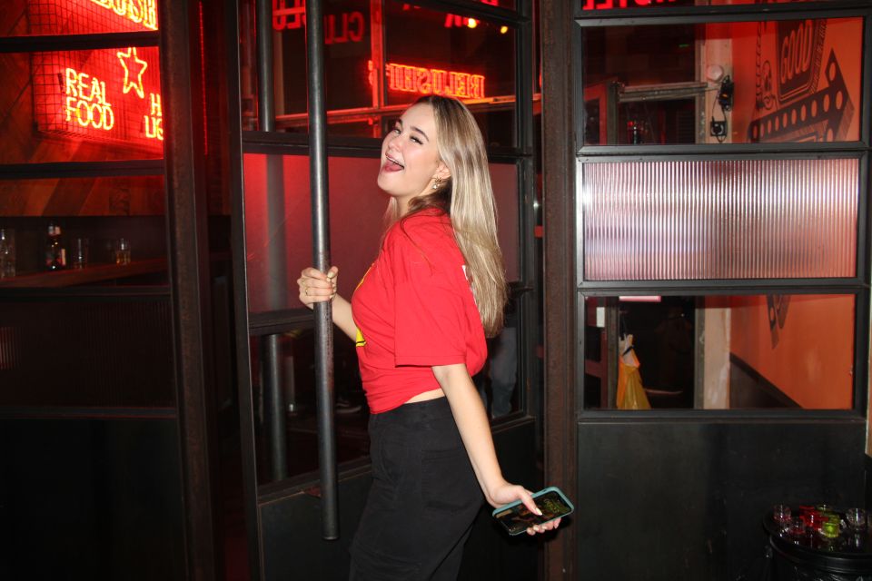 Amsterdam: City Center Bar Crawl and Nightlife Experience - Who This Pub Crawl Is Best For (And Who Should Skip It)