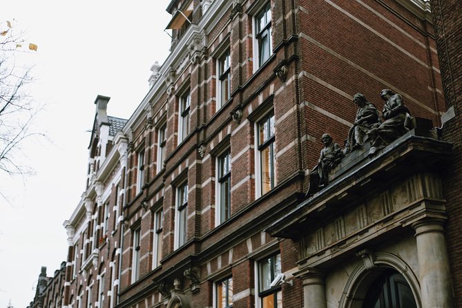 Amsterdam City Center Guided Walking Tour Semi-Private 12ppl Max - De Drie Hendricken and Rembrandtplein: the details you’ll want to keep noticing