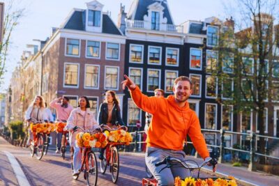 Amsterdam City Top Highlights Guided Bike Tour - Stop 1: Anne Frank House quick look (and ticket reality check)