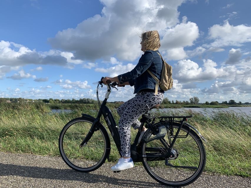 Amsterdam: Countryside Bike Tour and Zaanse Schans Windmills - Who should book this countryside bike tour