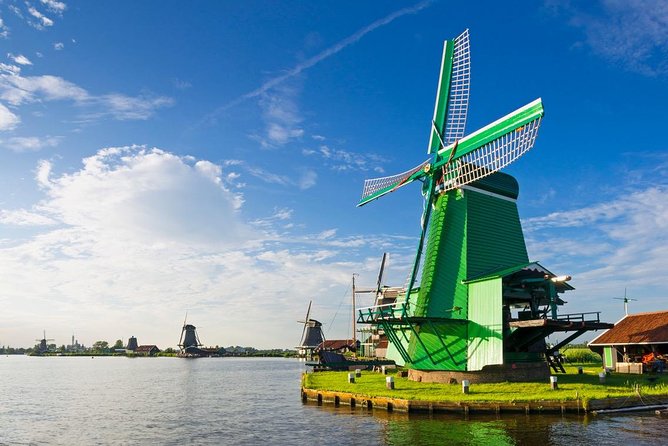 Amsterdam countryside tour by car - Simonehoeve: wooden shoes and cheese tasting without feeling rushed