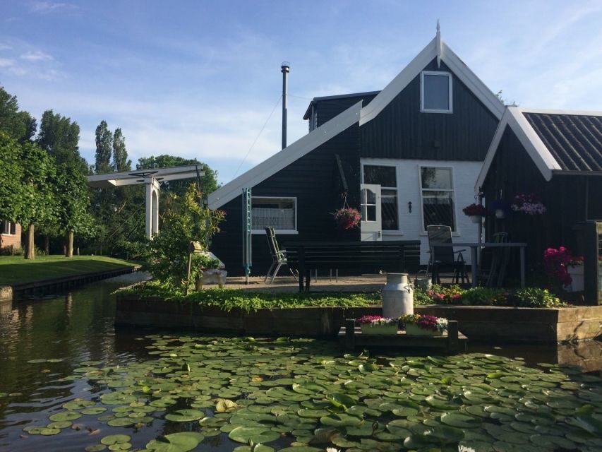 Amsterdam: Dutch Countryside Sunset Canoe Tour - The guide experience: stories that connect the countryside to Amsterdam
