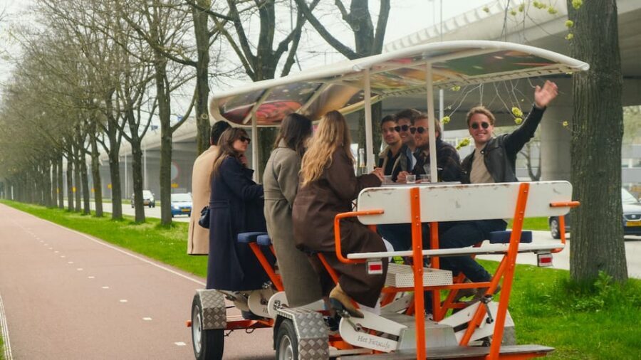 Amsterdam: Dutch Prosecco Party Bike - The Coffeeshop Sloterdijk stop: a short shopping break