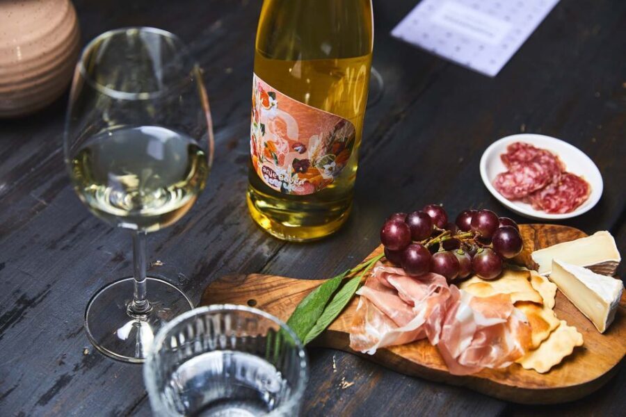 Amsterdam: Dutch Wine Tasting with Sommelier - Extras that make it feel personal (and not cookie-cutter)