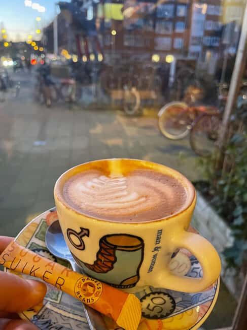 Amsterdam: Food Walking Tour - Languages, pace, and “private group” feel
