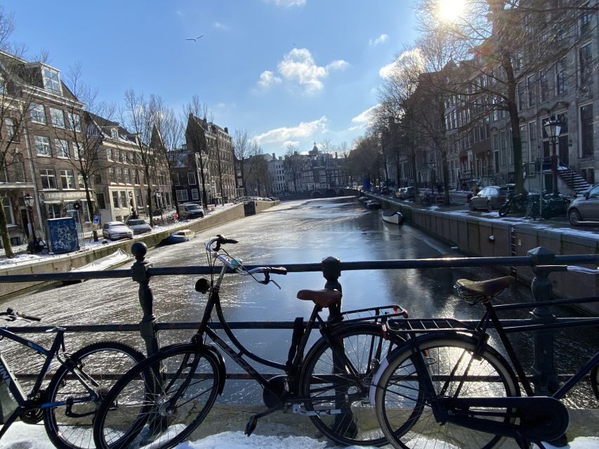 Amsterdam: Guided Off-The-Beaten-Track Walking Tour - Torensluis and the canal belt: how Amsterdam’s waterways became a blueprint