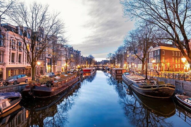 Amsterdam Haunted History and Ghost Walking Tour - Guides make or break a ghost walk: what to look for on this tour