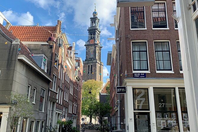 Amsterdam: Hidden Gems Walking Tour in German - Canal Ring: Why Amsterdam Looks Like Amsterdam