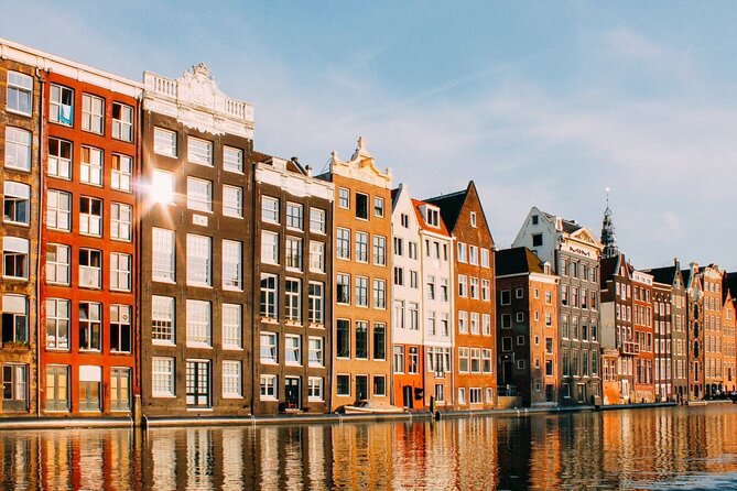 Amsterdam Highlights Walking Tour - Dam Square: Starting at Amsterdam’s Main Stage