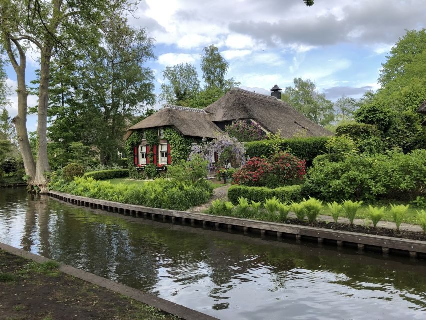 Amsterdam: Keukenhof Tulip Garden and Giethoorn Experience - The $175 Value Question: What You’re Paying For