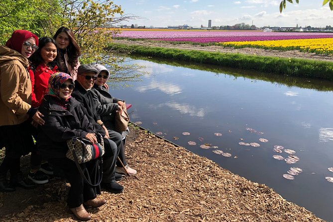 Amsterdam: Keukenhof Tulip Gardens and Giethoorn with Boat Tour - The drive: part scenery, part time check