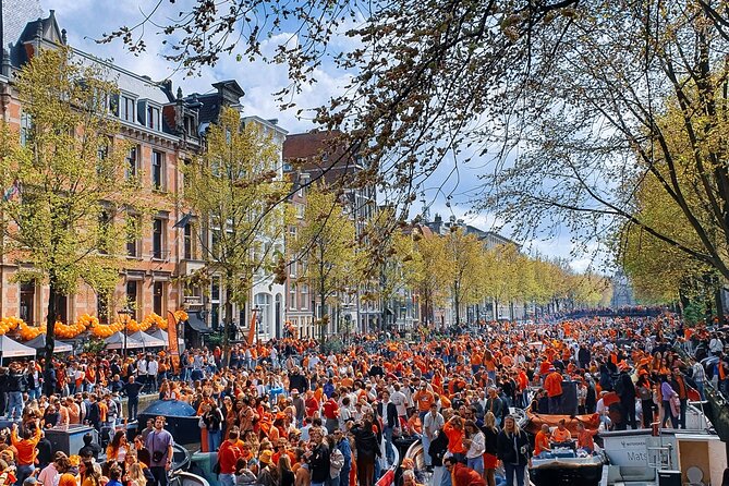 Amsterdam King’s Day Boat Party with Unlimited Drinks 2026 - Price and logistics for 2026: simple, but plan for King’s Day crowds