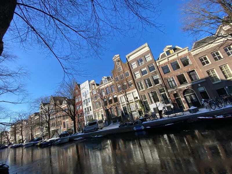 Amsterdam: Kultour, Kulturelle Stadtführung mit Herz & Seele - What’s included (and what you’ll need to pay yourself)