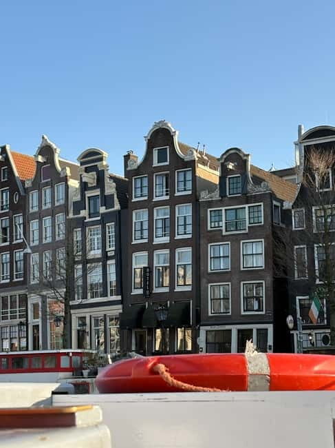 Amsterdam: Kultour, Kulturelle Stadtführung mit Herz & Seele - The Beurspassage mosaic: your fast track into Amsterdam’s big story