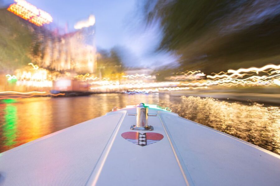 Amsterdam Light Festival Boat Cruise - Should you book this Amsterdam Light Festival boat cruise?